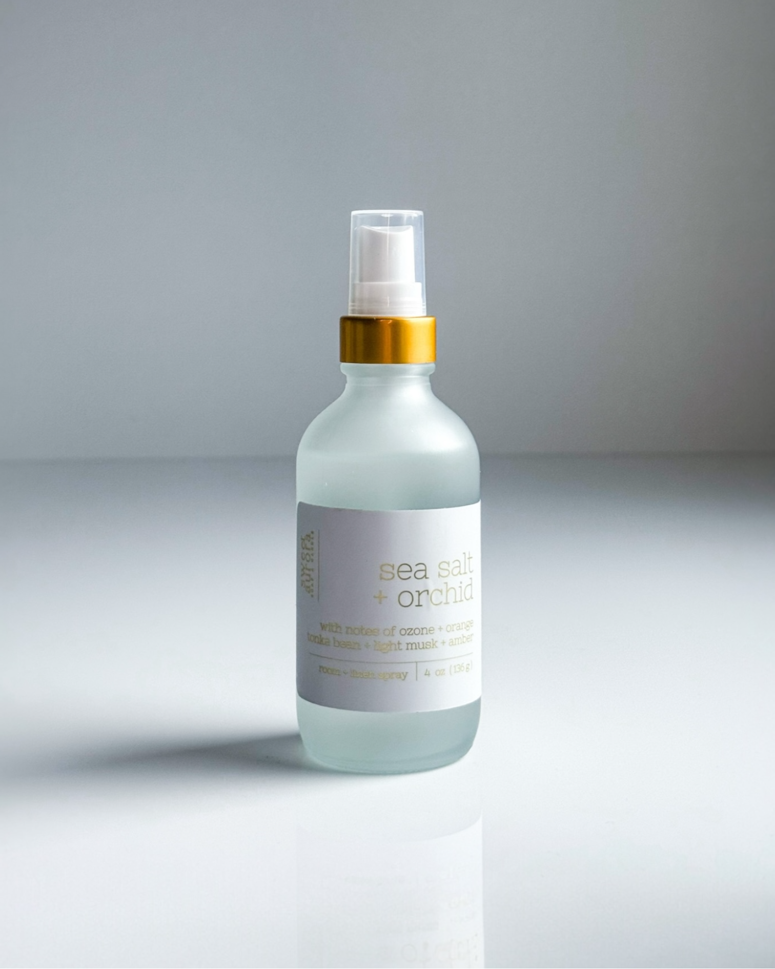 Sea salt + orchid room and linen spray home fragrance by Sweet Aurora Co New Jersey